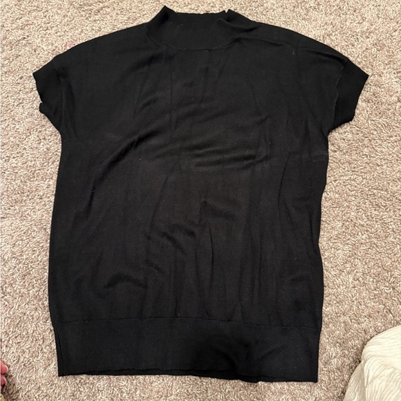 Black Short Sleeve Top - Picture 1 of 2